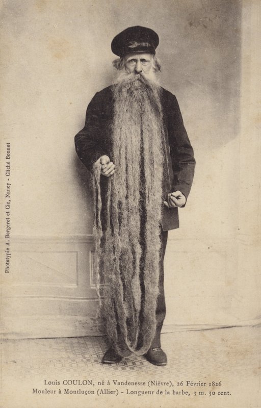 Homem, com, extremamente, longo, barba de French Photographer