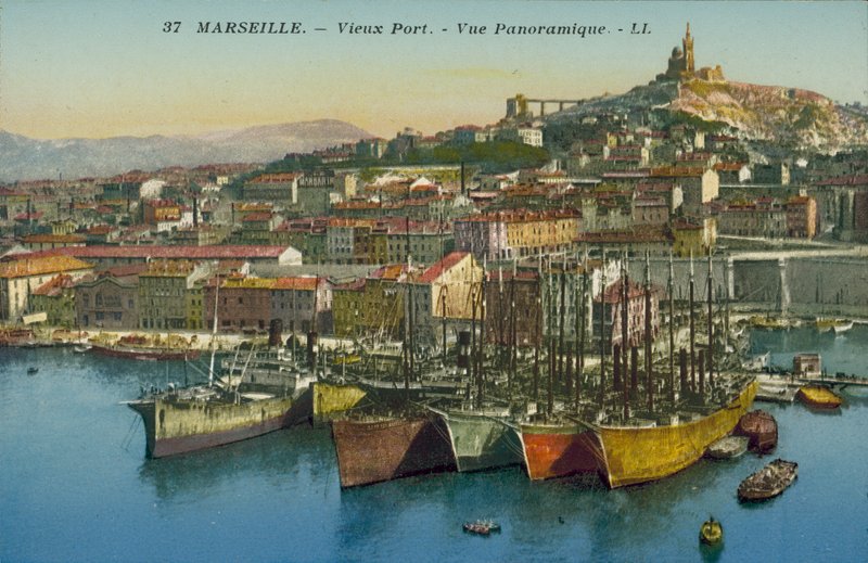 Marselha: Vieux Port, vista panorâmica (fotografia colorida) de French Photographer