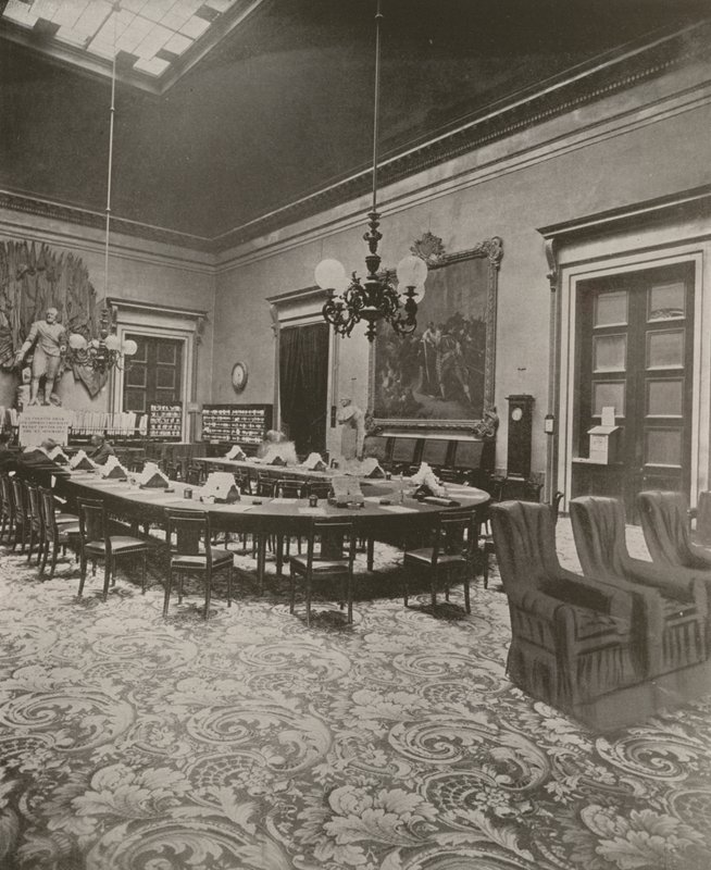 Paris: Câmara de Deputados, Salle des Conferences (foto a p/b) de French Photographer