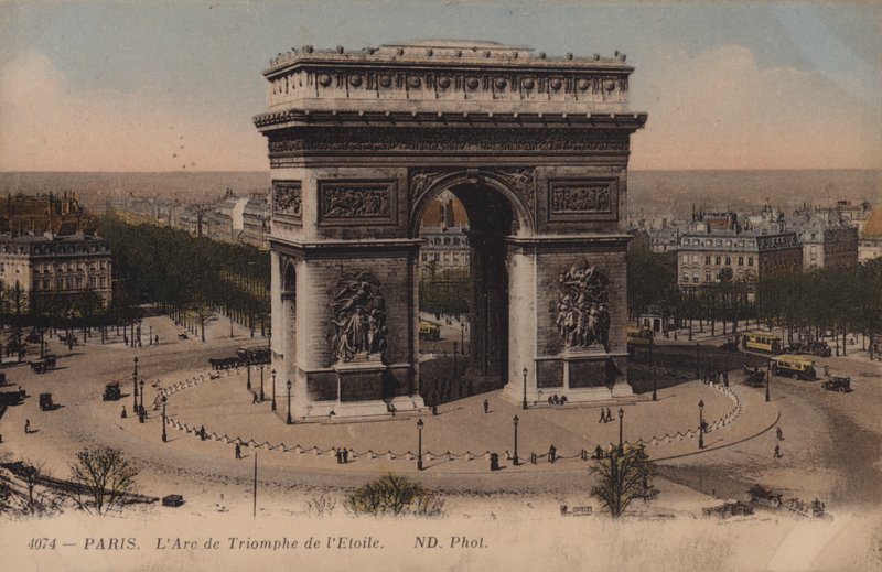 Paris, LArc De Triumph Of LEtoile de French Photographer