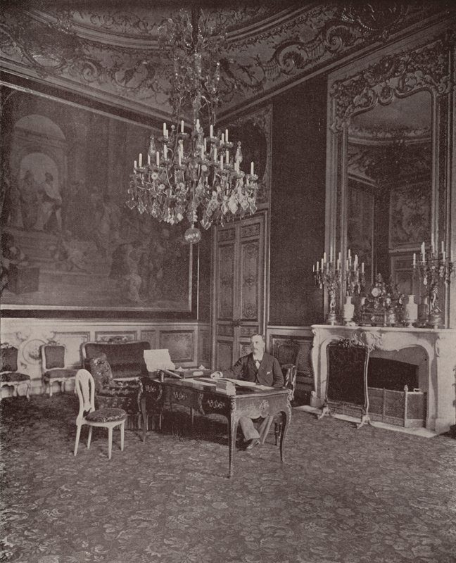 Paris: M Casimir-Perier, Presidente da França (foto a p/b) de French Photographer