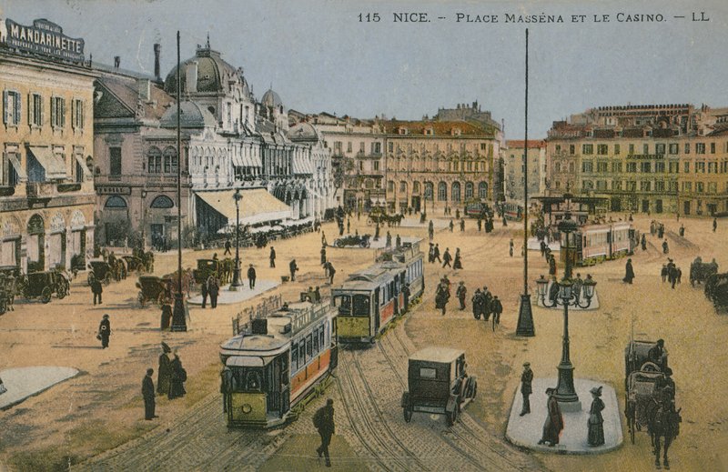 Coloque Massena e o cassino, Nice. Postal enviado em 1913. de French Photographer
