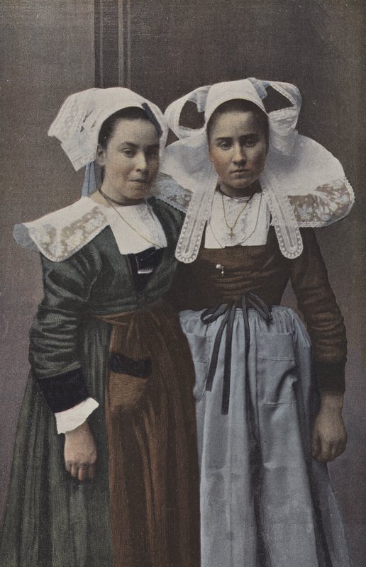 Quimper, Meninas de French Photographer