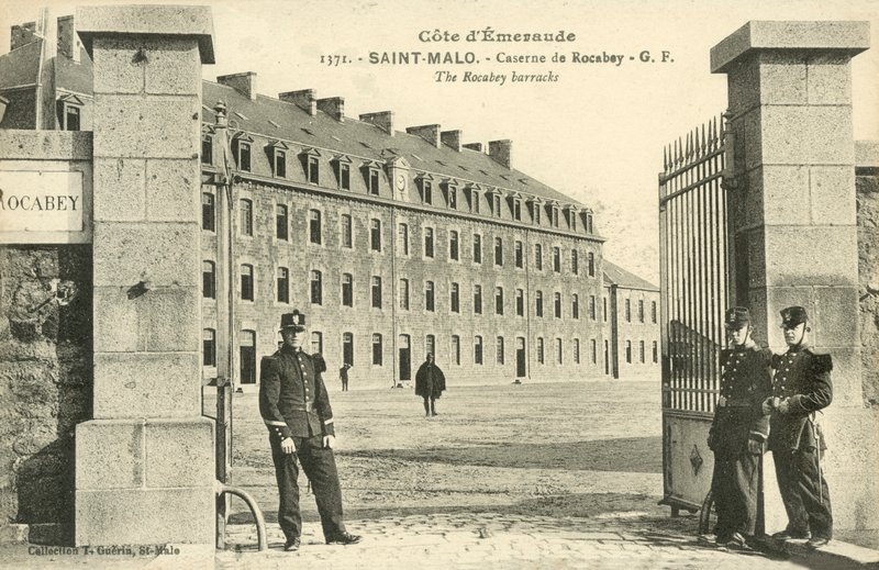 Saint-Malo, França, Rocabey Barracks de French Photographer
