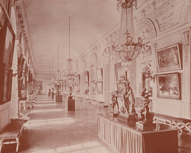 Vestíbulo à Galeria do Grande Trianon, Versalhes (foto a p/b) de French Photographer