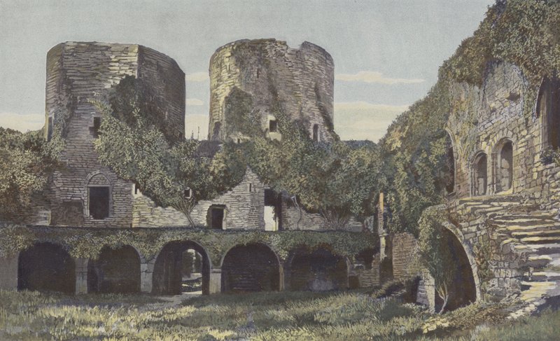 Villandraut, Chateau, Côte de la Cour de French Photographer