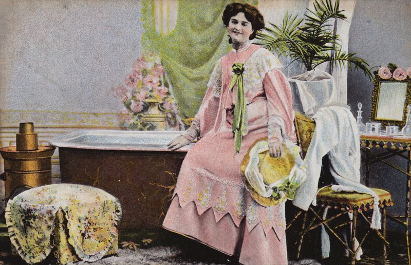 Mulher, sentando, borda, banho de French Photographer