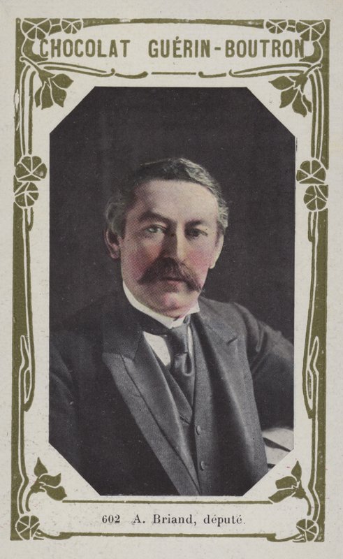 A Briand, depute (foto colorida) de French School