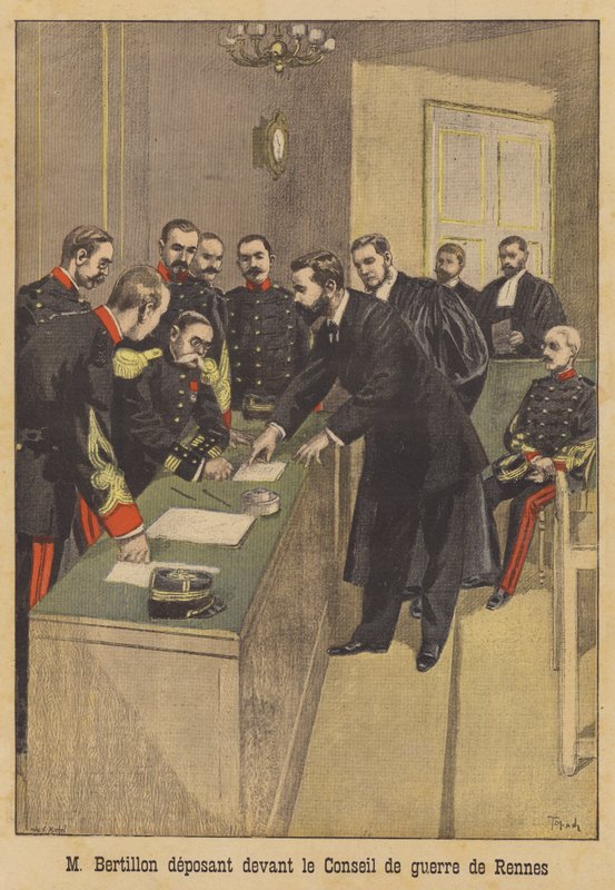 Alphonse Bertillon testemunhando antes da segunda corte marcial de Alfred Dreyfus em Rennes de French School