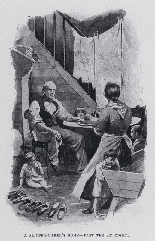 A casa de um sapateiro, depois das dez da noite (foto a p/b) de Harold Hume Piffard