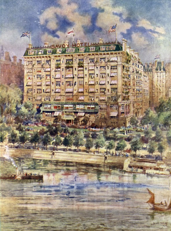 Frente do Rio do Hotel Savoy de Harold Oakley