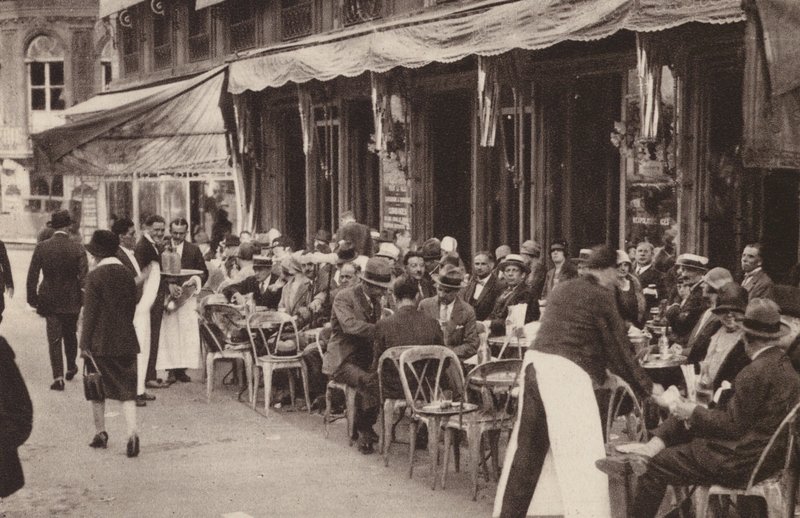 Paris: Un cafe bien parisine, L