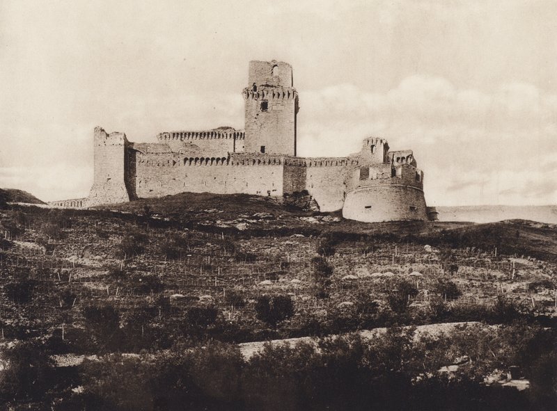 Assis: A Rocca, século XIV (foto a p/b) de Italian Photographer