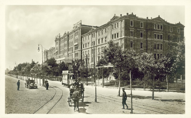 Excelsior Palace Hotel, Lido, Veneza (foto a p/b) de Italian Photographer