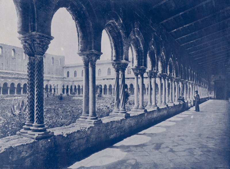 Itália: Monreale, claustro beneditino (foto a p/b) de Italian Photographer