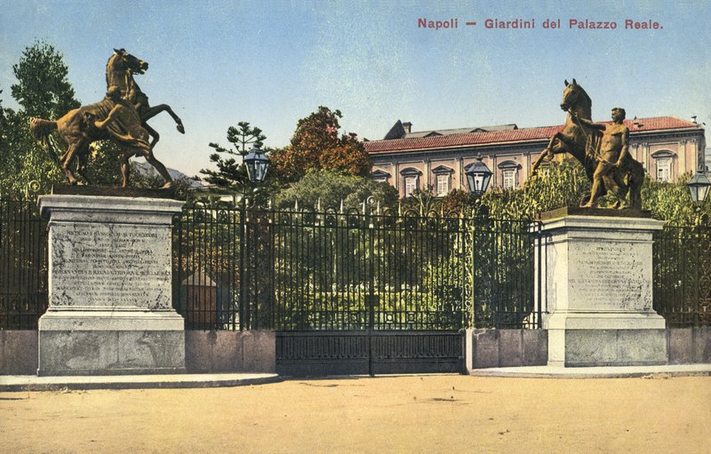 Nápoles, Itália, jardins do palácio real de Italian Photographer