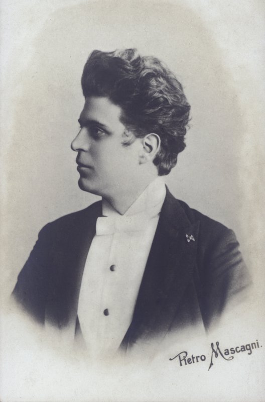 Pietro Mascagni, compositor italiano da ópera Cavalleria Rusticana (foto a p/b) de Italian Photographer