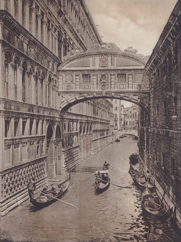 Ponte dos Suspiros (foto a p/b) de Italian Photographer