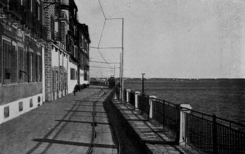 Taranto, Corso Vittorio Emanuele (foto a p/b) de Italian Photographer