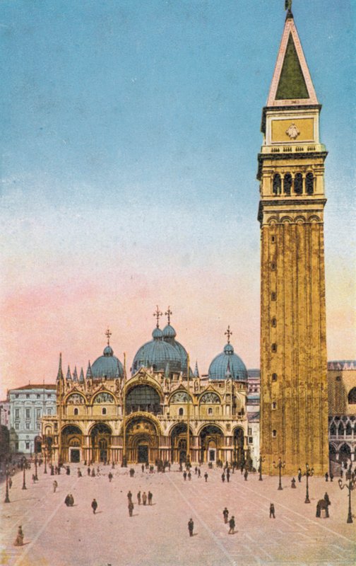 Veneza/Veneza: Praça de São Marcos e Campanário (foto colorida) de Italian Photographer