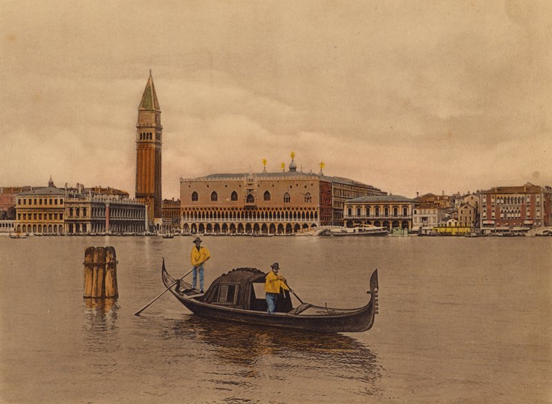 Veneza / Veneza: Panorama e Gôndola (foto colorida) de Italian Photographer