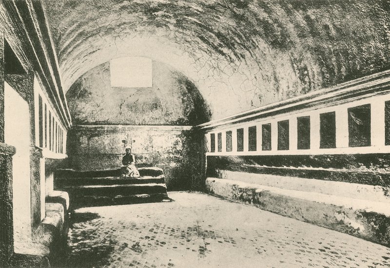 O Frigidarium de Womans nos banhos Stabian, como é (gravure) de Italian School
