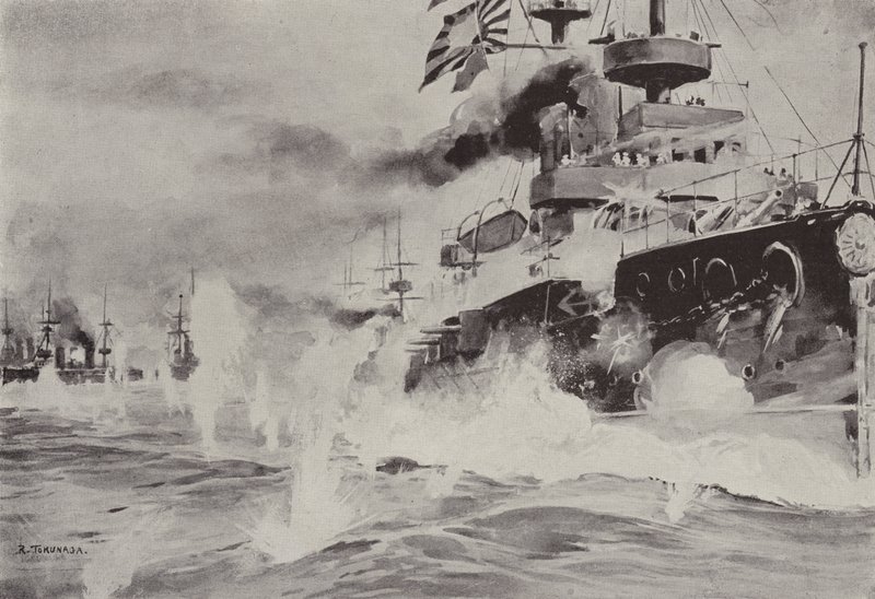 O Mikasa luta corajosamente contra o esquadrão russo ao largo de Port Arthur a 10 de Agosto (litho) de Japanese School