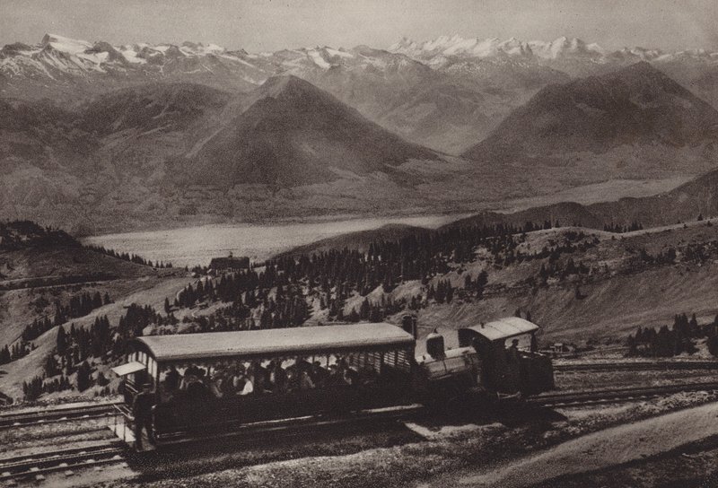 Na estação Rigi Kulm (foto a p/b) de Jean Gaberell