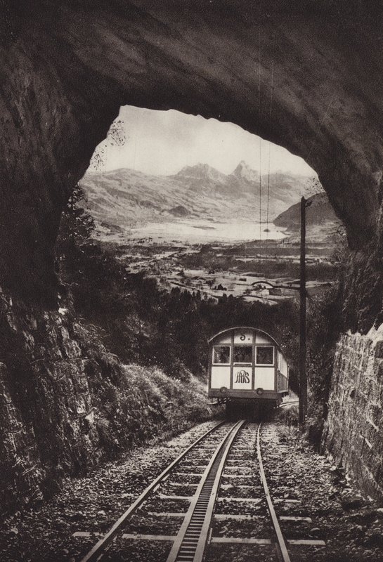 Electrische Arth Rigi Bahn (foto p/b) de Jean Gaberell