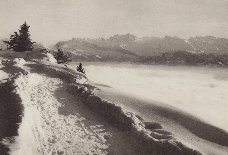 Rigi Kaltbad, dia ensolarado de Inverno (foto a p/b) de Jean Gaberell