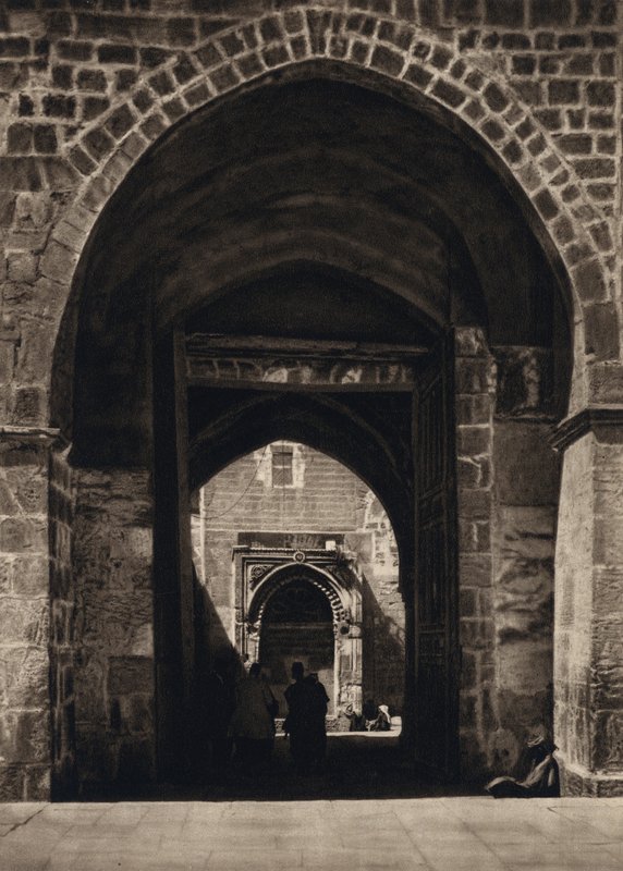 Jerusalém, entrada para o lugar do templo (foto p/b) de Karl Grober