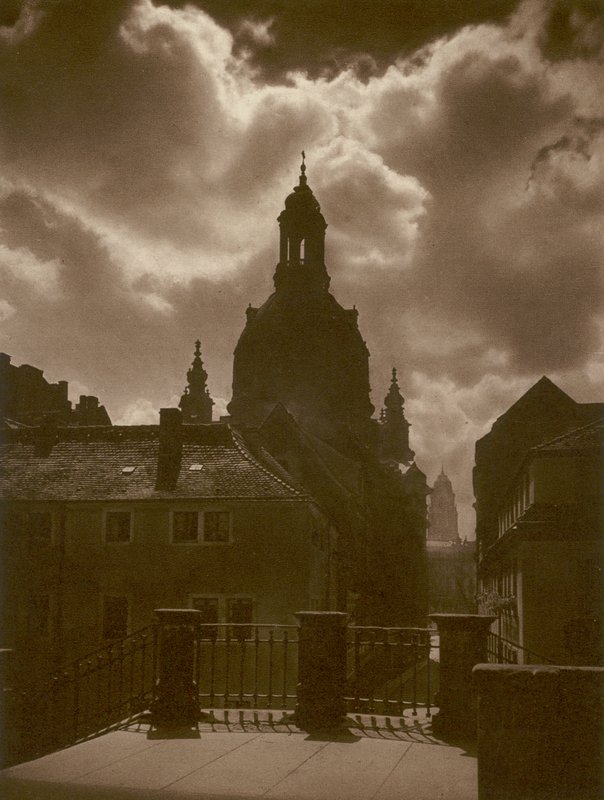 Dresden, Igreja de Nossa Senhora (foto a p/b) de Kurt Hielscher