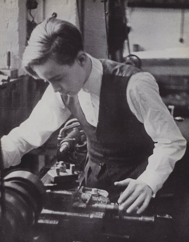 Escola de Mecânica, Eton (foto a p/b) de Laszlo Moholy Nagy