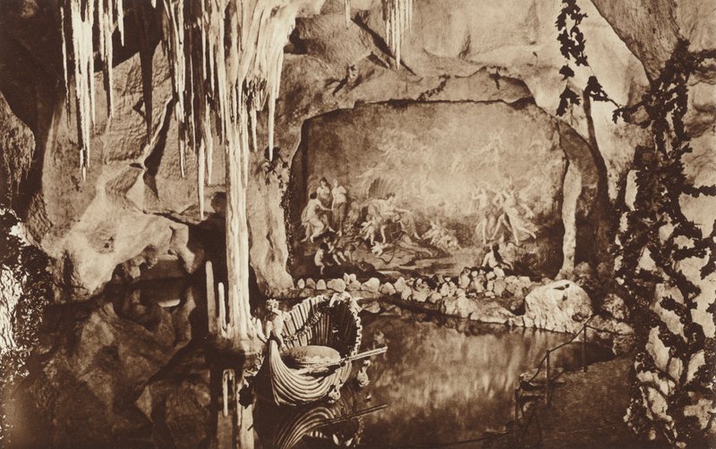 A gruta azul, perto dos reis da Baviera Kastle Linderhof de Otto Ballerstedt