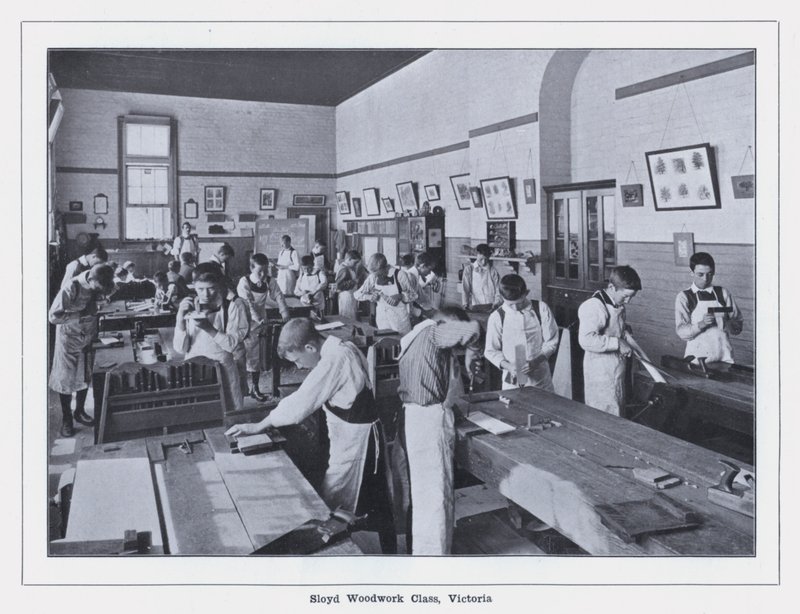 Sloyd Woodwork Class, Victoria (foto a p/b) de Photographer Australian