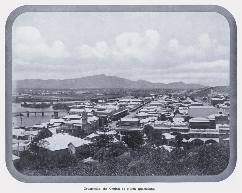 Townsville, a capital de North Queensland (foto a p/b) de Photographer Australian