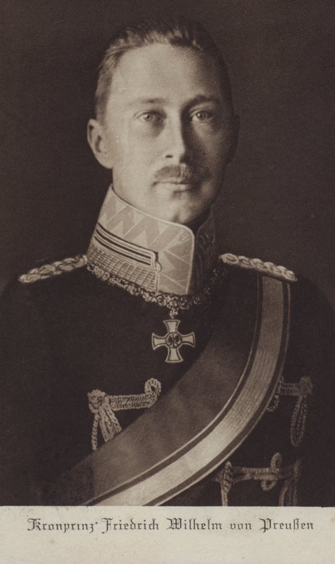 Príncipe herdeiro Wilhelm, filho mais velho do Kaiser Wilhelm II da Alemanha (foto a p/b) de Photographer German
