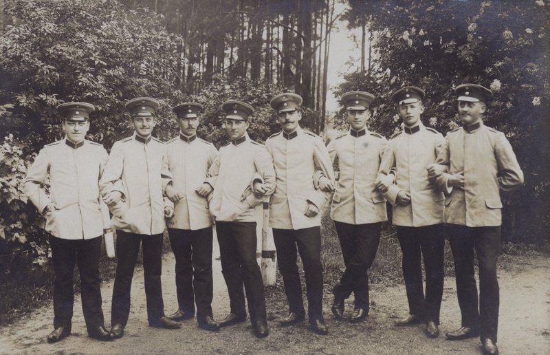 Grupo de oficiais do exército alemão (foto a p/b) de Photographer German