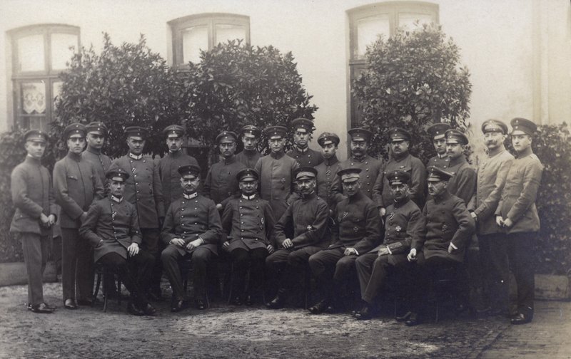 Grupo de oficiais do exército alemão (foto a p/b) de Photographer German