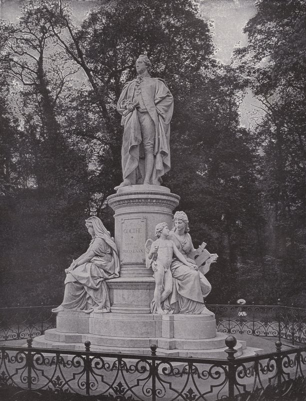 No jardim zoológico, Goethe monumento (foto a p/b) de Photographer German