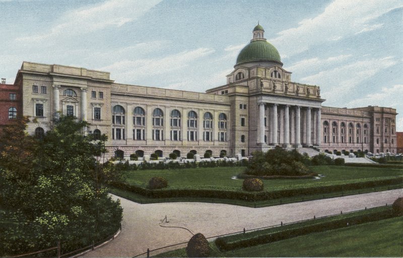 Munchen/Munich: Museu do Exército (foto) de Photographer German