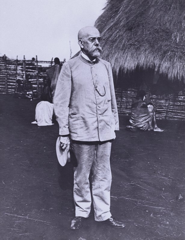 Robert Koch, médico e bacteriologista alemão, em África de Photographer German