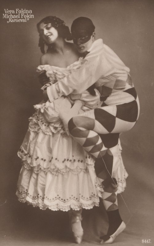 Dançarinos de ballet russos Vera Fokina e Michel Fokine no Carnaval, c1910 (foto p/b) de Photographer German