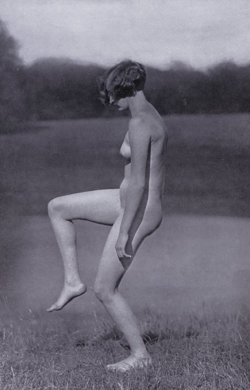 The Body Beautiful, Physical Culture for Women (foto a p/b) de Photographer German