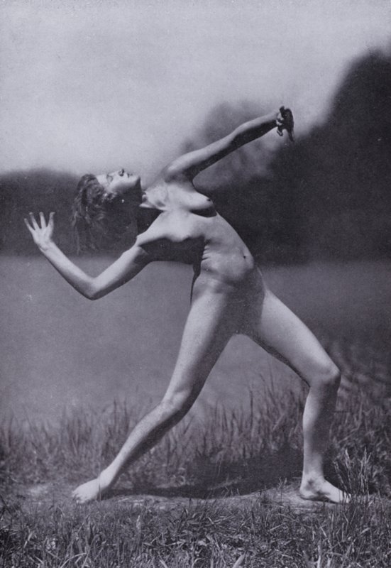 The Body Beautiful, Physical Culture for Women (foto a p/b) de Photographer German