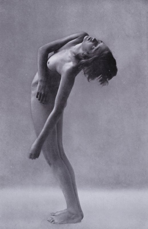 The Body Beautiful, Physical Culture for Women (foto a p/b) de Photographer German