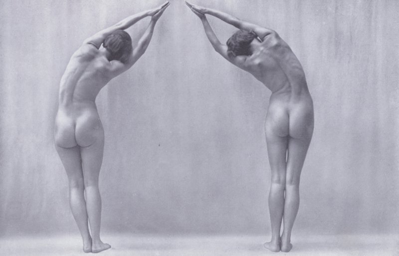 The Body Beautiful, Physical Culture for Women (foto a p/b) de Photographer German