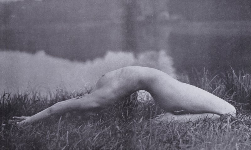 The Body Beautiful, Physical Culture for Women (foto a p/b) de Photographer German