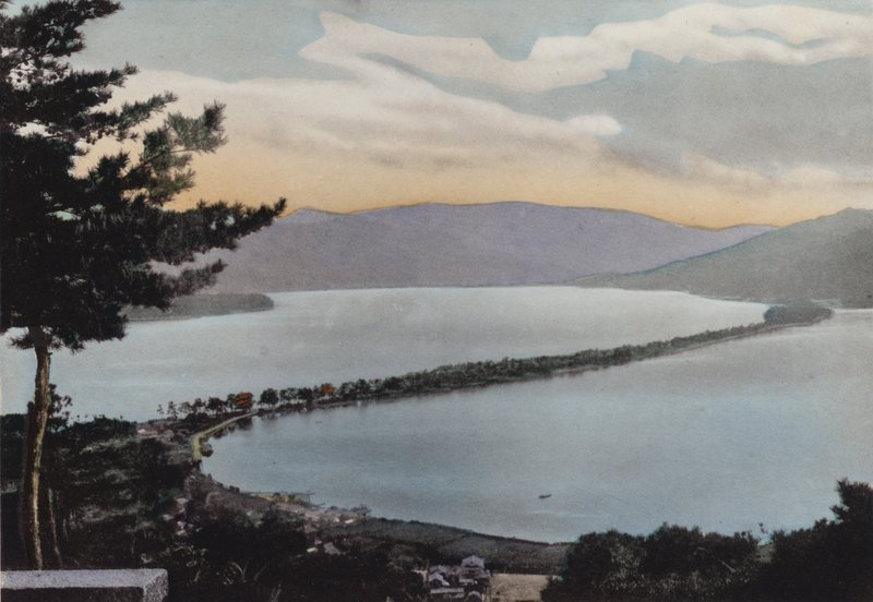 Japão, c.1912: Amano-Hashidate, uma das três cenas mais notáveis do Japão; a cerca de 80 milhas de Kyoto (foto) de Photographer Japanese