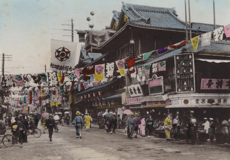 Japão, c.1912: Dohtonbori, Rua do Teatro, Osaka (foto) de Photographer Japanese